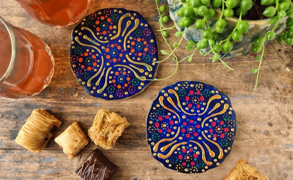 Decorating porcelain or Glass coasters - Royal Talens