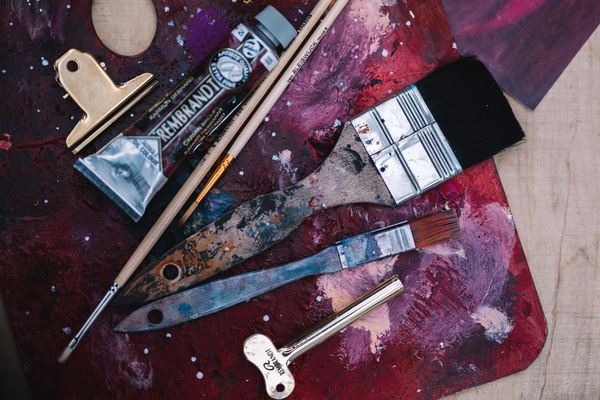 Brushes & tools